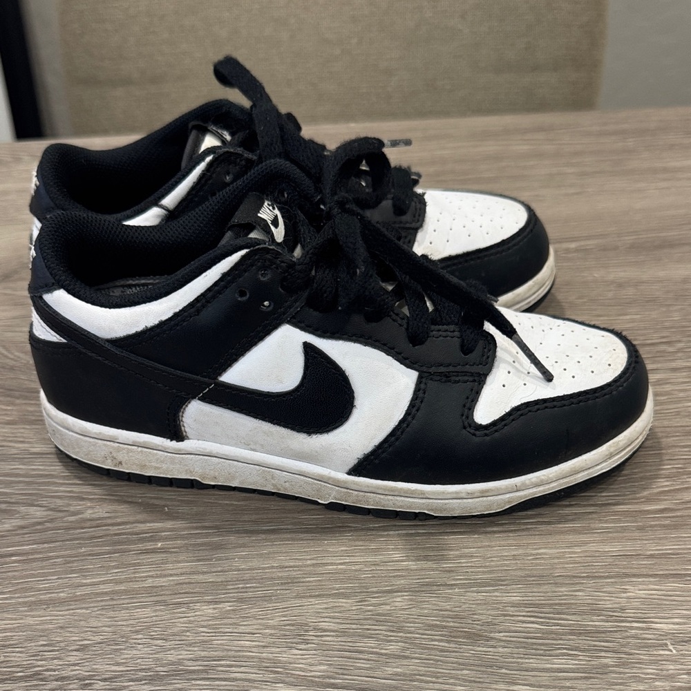 Nike Panda Kids Black and White Sneakers